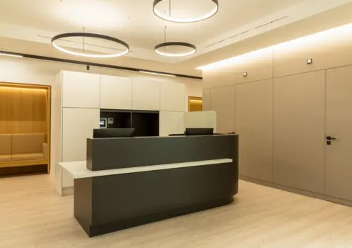 Makulazentrum in Bonn-Bad Godesberg mit OP und Praxis / Macula Centre in Bonn-Bad Godesberg with surgery and practice