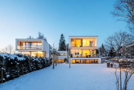 Zweifamilienhaus S in Starnberg "Zwei Sphinxe im Garten"