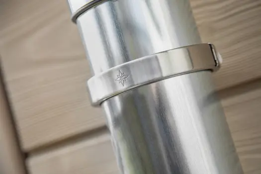 Design-Fallrohrschelle