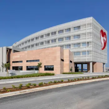 ONCOLOGY BUILDING (2023) von ASPA KST