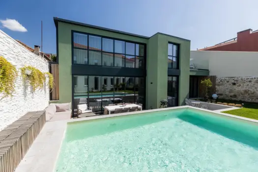 Green House/Casa Verde