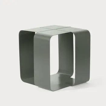 Punos Side Table