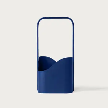 Pour Wine Storage