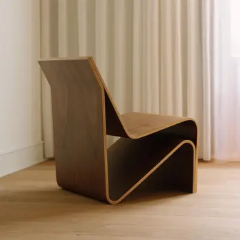 MT Chair