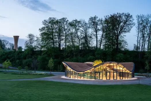 Hybrid-Flachs Pavillon