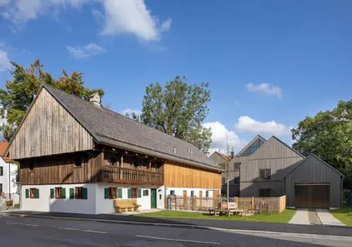 Der alte und der neue Derzbachhof