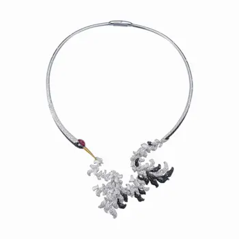 DANCING IN CLOUDS Necklace