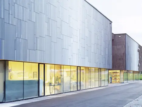 Rieder Campus: Fertigungshallen