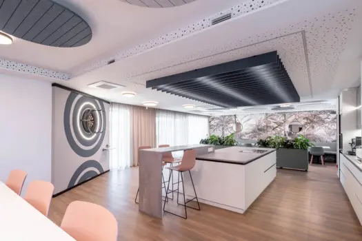 SWIETELSKY ZWETTL – THE BUILDING EXPANDED. THE WORKPLACE EVOLVED.